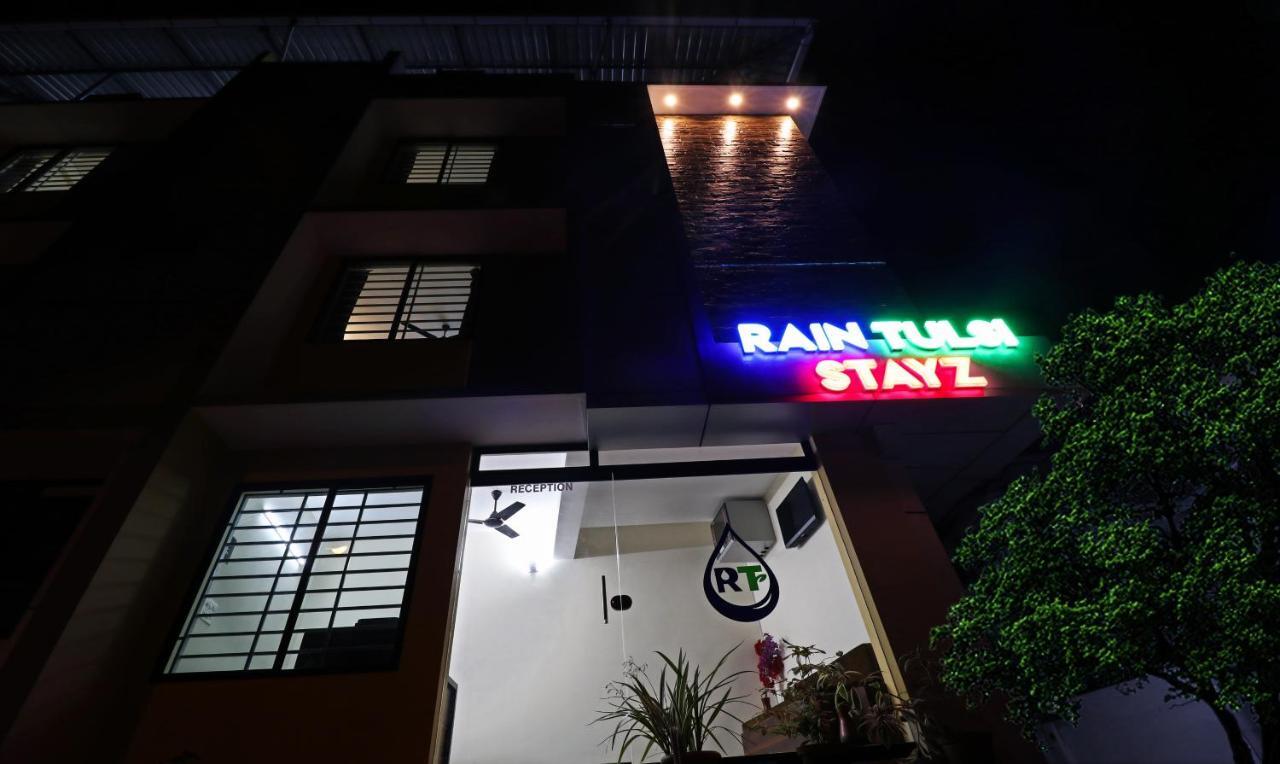 Treebo Trip Rain Tulsi Stayz Palarivattom Kochi Esterno foto